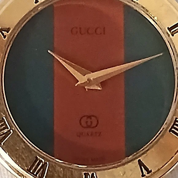 GUCCI | Vintage Womens Watch Model 3000 L - Picture 6 of 12